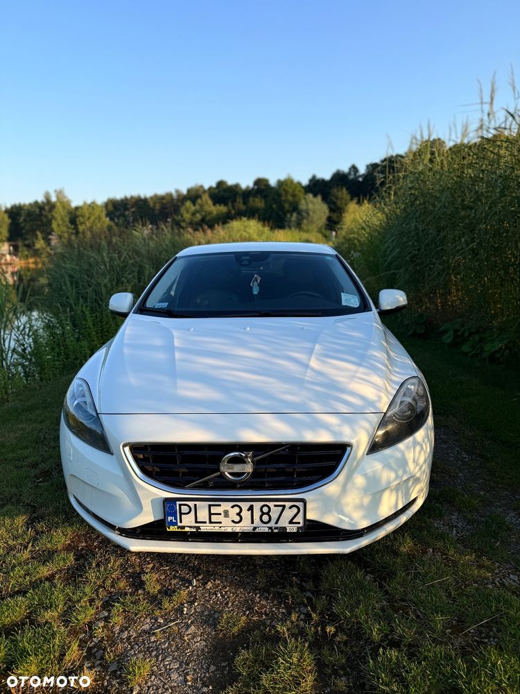 Volvo V40 D2 Momentum - 3