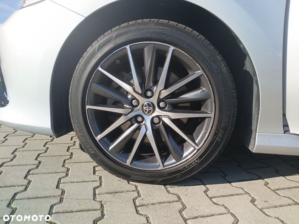 Toyota Camry 2.5 Hybrid Executive CVT - 25