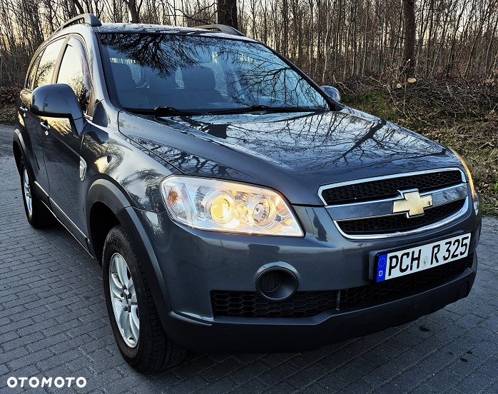 Chevrolet Captiva 2.0 4WD 5 Sitzer LT Exclusive - 3