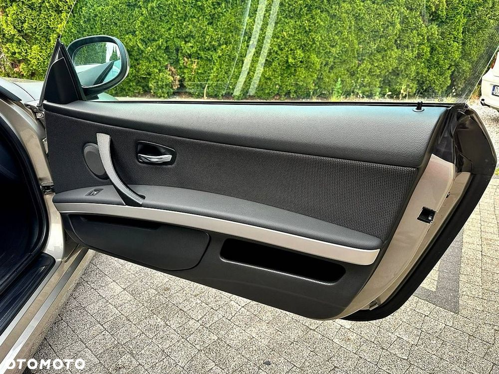 BMW Seria 3 - 16