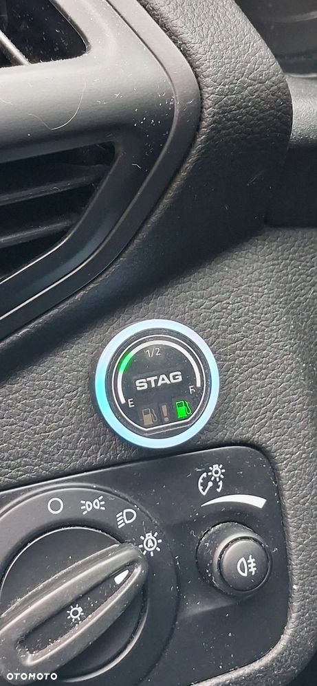 Ford Kuga 1.5 EcoBoost FWD Trend ASS MMT6 - 16