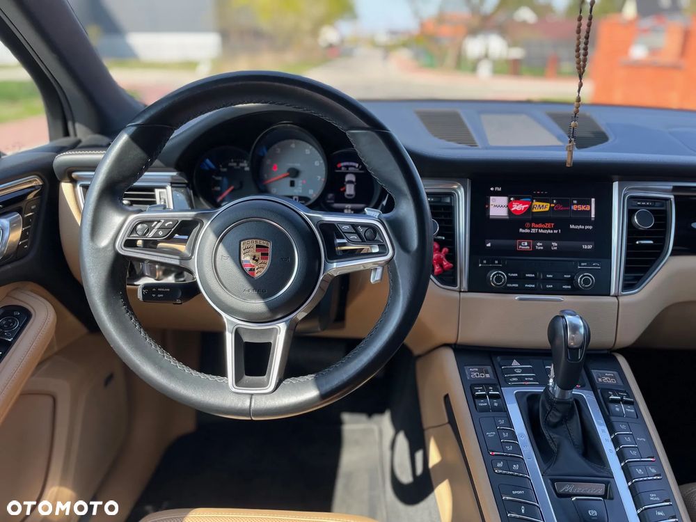 Porsche Macan - 18