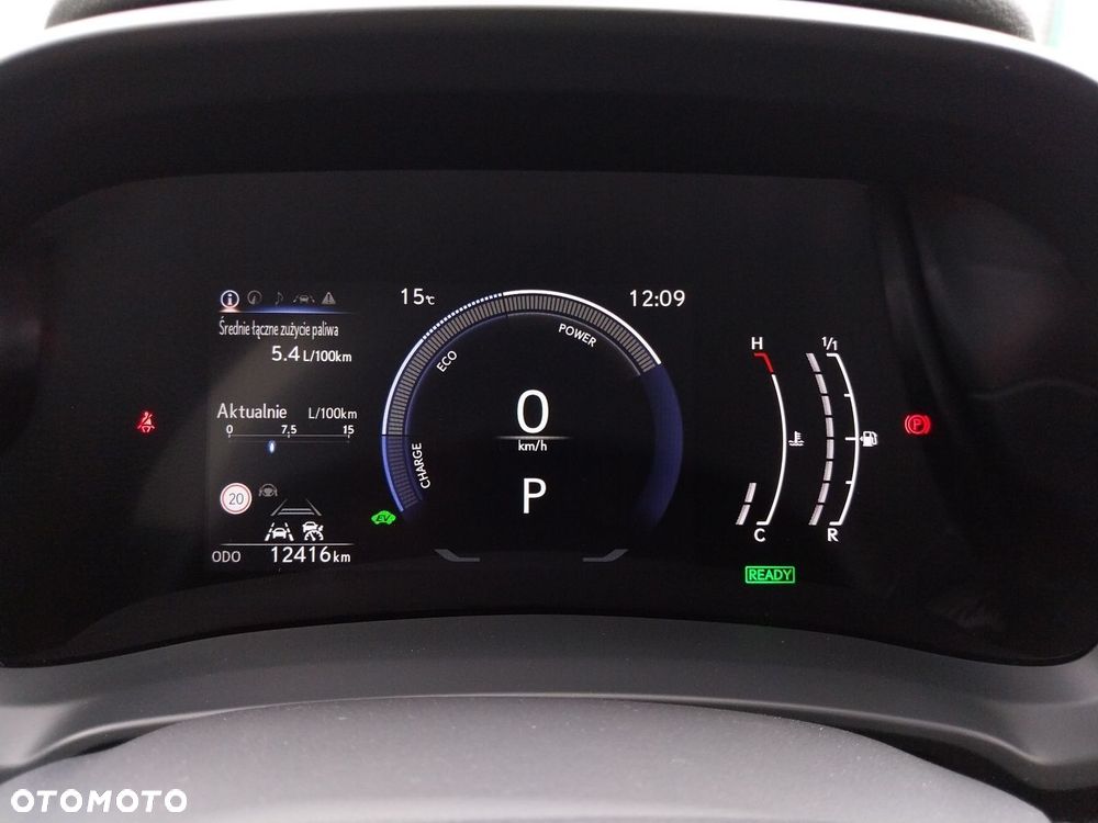 Lexus LBX 1.5 Hybrid - 24