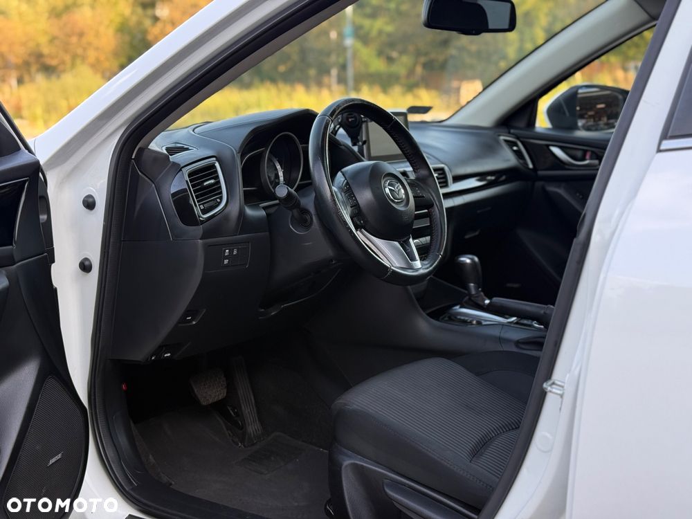 Mazda 3 - 9