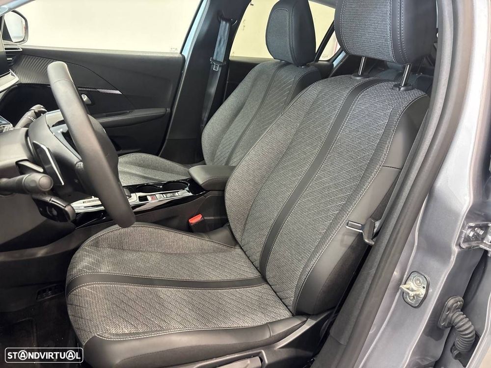 Peugeot 208 1.2 Hybrid Allure e-DCS6 - 9