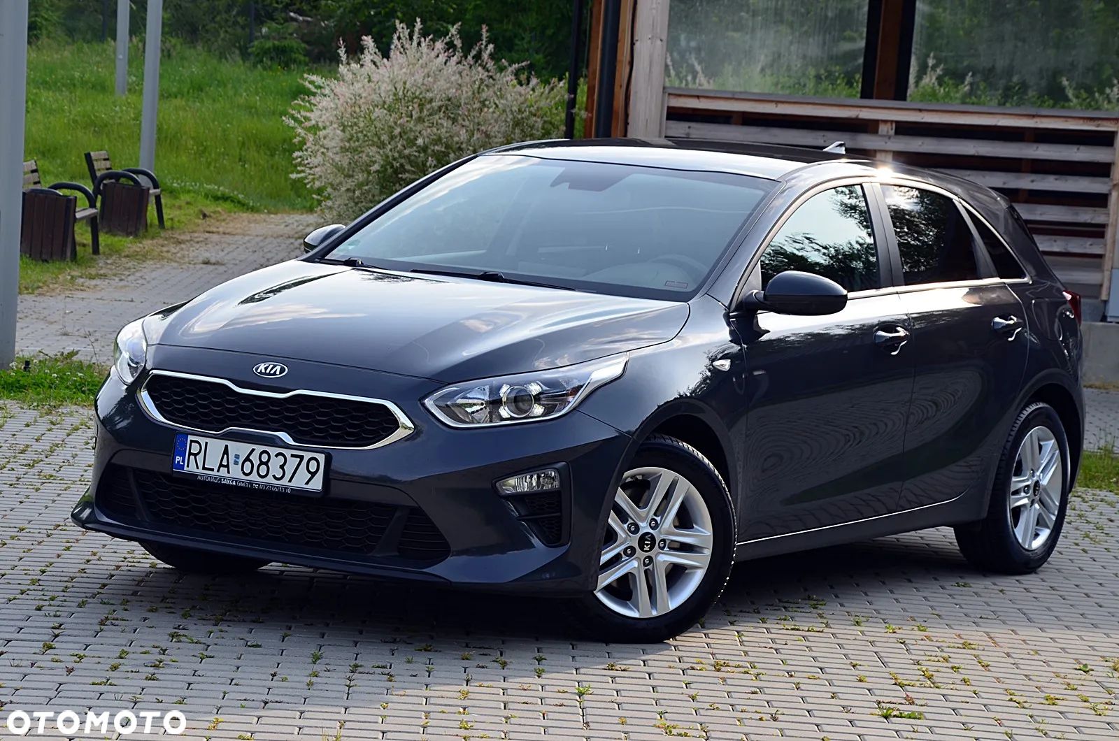 Kia Ceed - 1