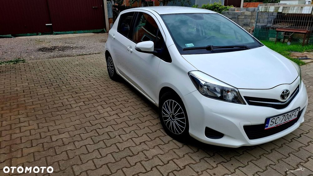 Toyota Yaris - 2