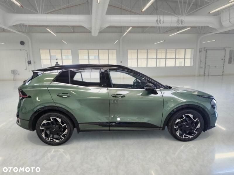 Kia Sportage 1.6 CRDI AWD Eco-Dynamics+ (48V M-H) DCT GT-Line - 4