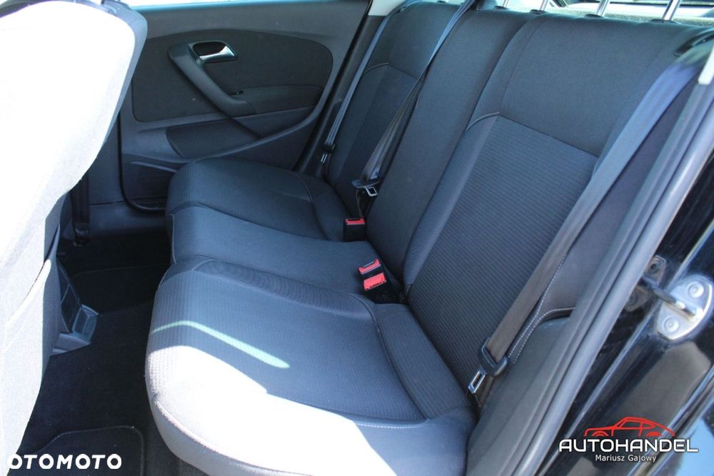 Volkswagen Polo - 17