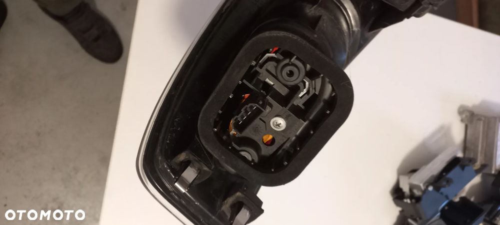 SEAT IBIZA III LAMPA   PRAWA TYŁ TYLNA W BŁOTNIK EU poznan - 3