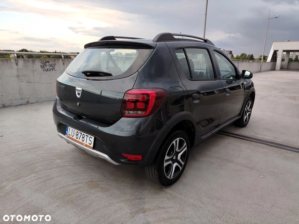 Dacia Sandero Stepway TCe 90 (S&S) Celebration - 5
