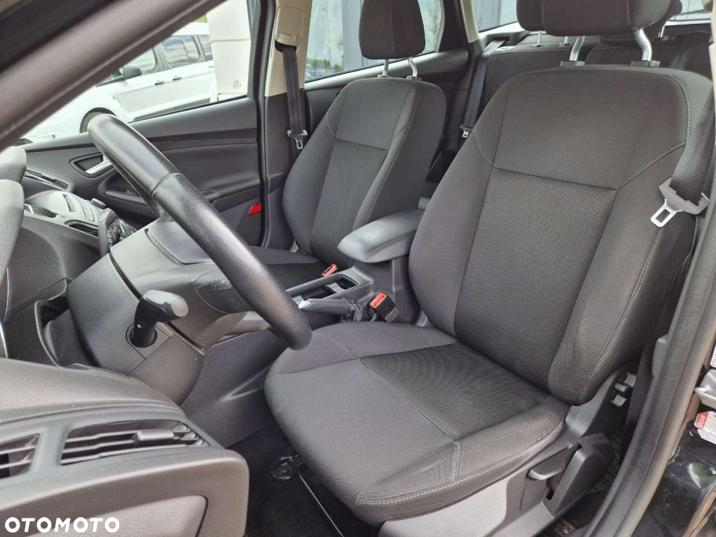 Ford Focus 1.0 EcoBoost Edition - 9