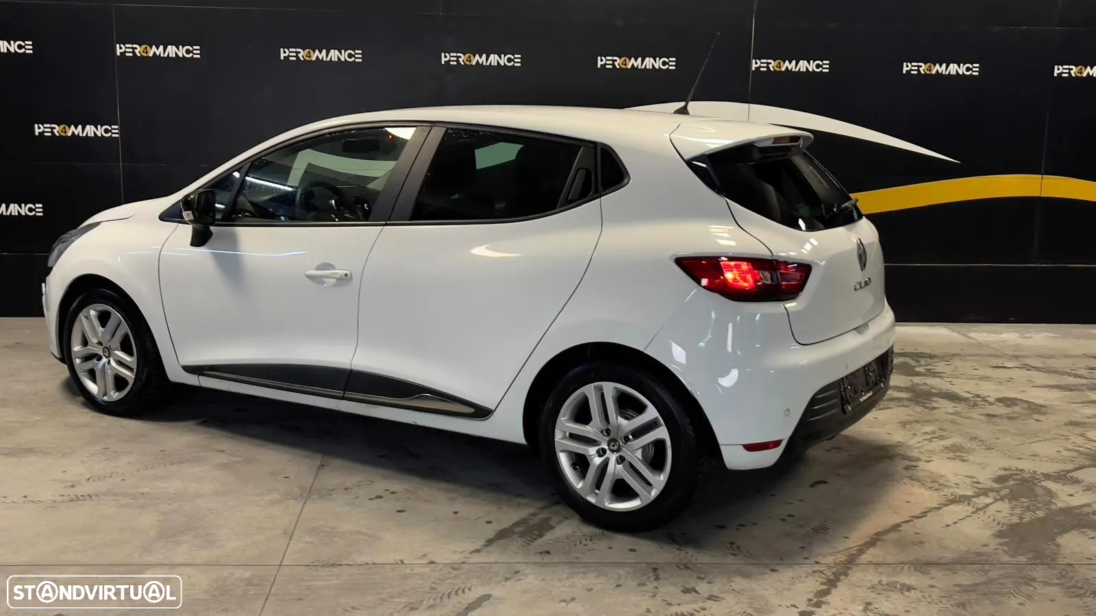 Renault Clio Energy dCi 90 Start & Stop Dynamique - 42