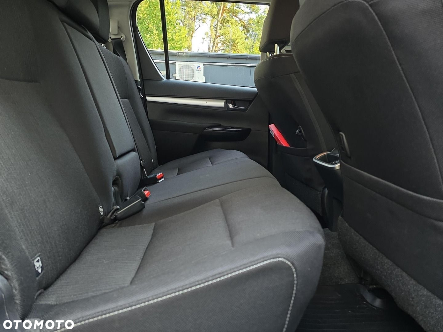 Toyota Hilux 2.8 D-4D mHEV Double Cab Executive 4x4 - 11