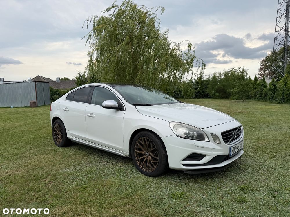 Volvo S60 D5 AWD R-Design Kinetic - 6