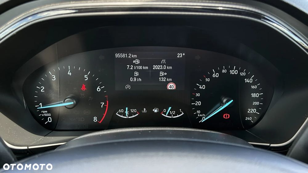 Ford Focus 1.0 EcoBoost ST-Line - 15