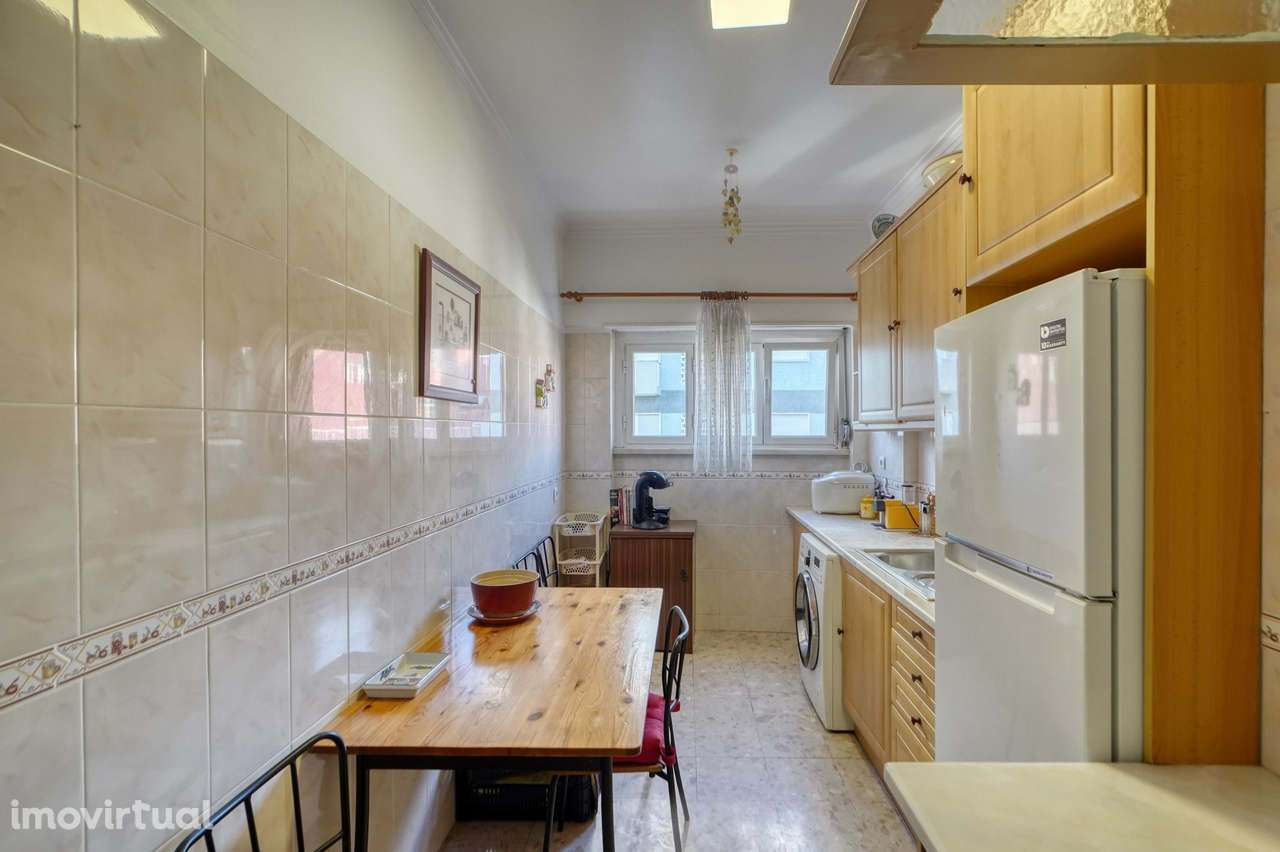 Apartamento com vista desafogada para Monsanto, São Domingos de Benfic - Grande imagem: 4/25