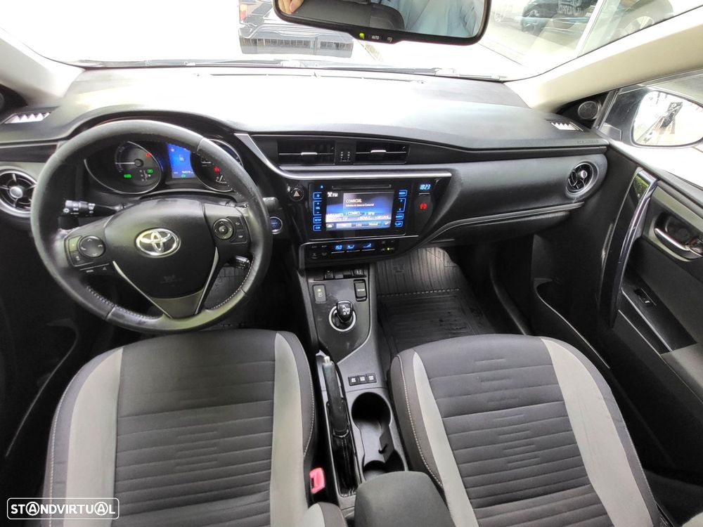 Toyota Auris - 7