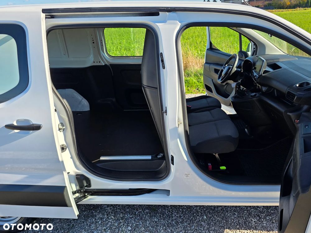 Opel Combo XL IntelliGrip - 25
