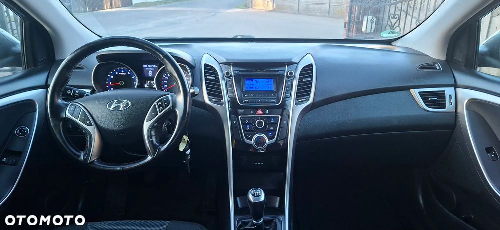 Hyundai i30 1.4 Comfort - 23