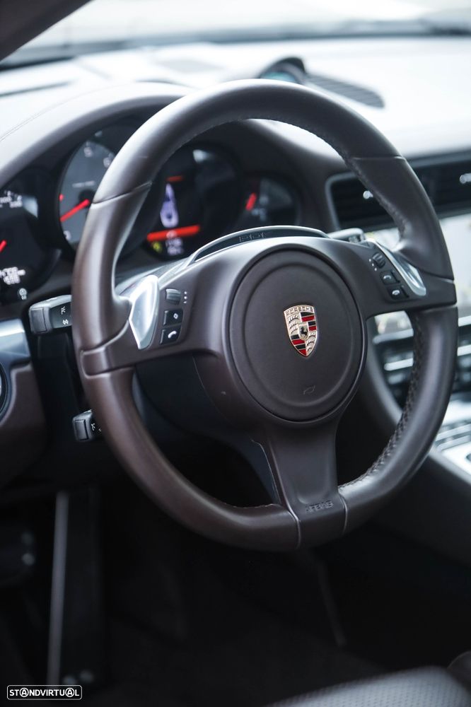 Porsche 911 (991) Carrera 4S PDK - 43