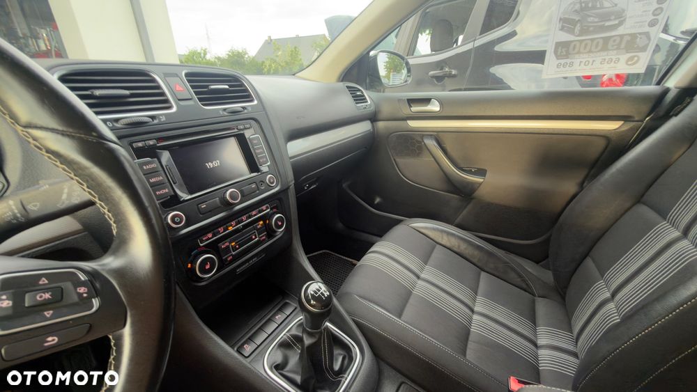 Volkswagen Golf 1.4 TSI BMT Comfortline - 2