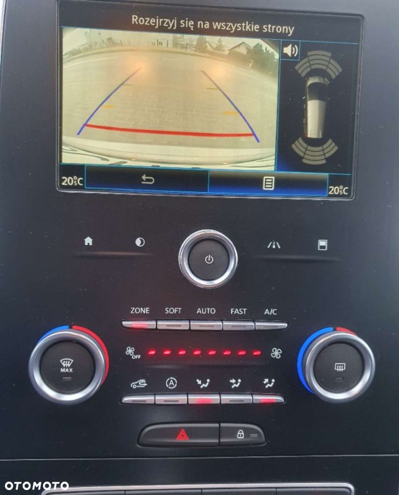 Renault Grand Scenic - 21