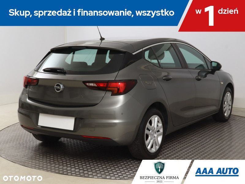 Opel Astra - 7