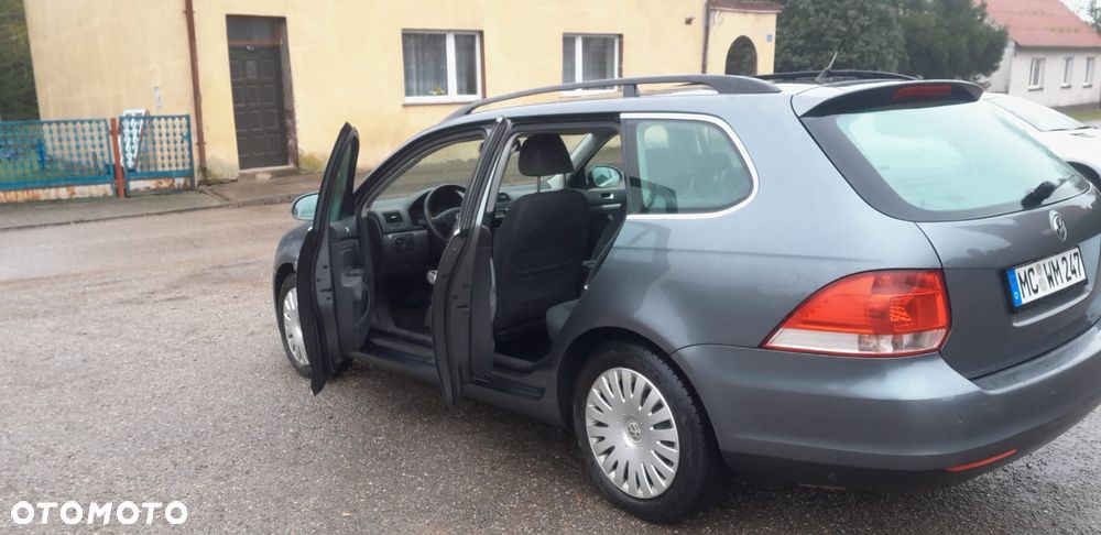 Volkswagen Golf - 14