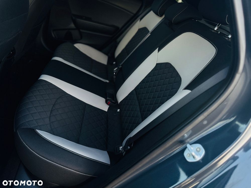 Kia ProCeed 1.6 CRDi DCT7 SCR GT LINE - 10