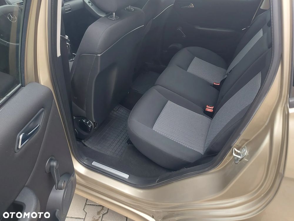 Mercedes-Benz Klasa A 170 Elegance - 10