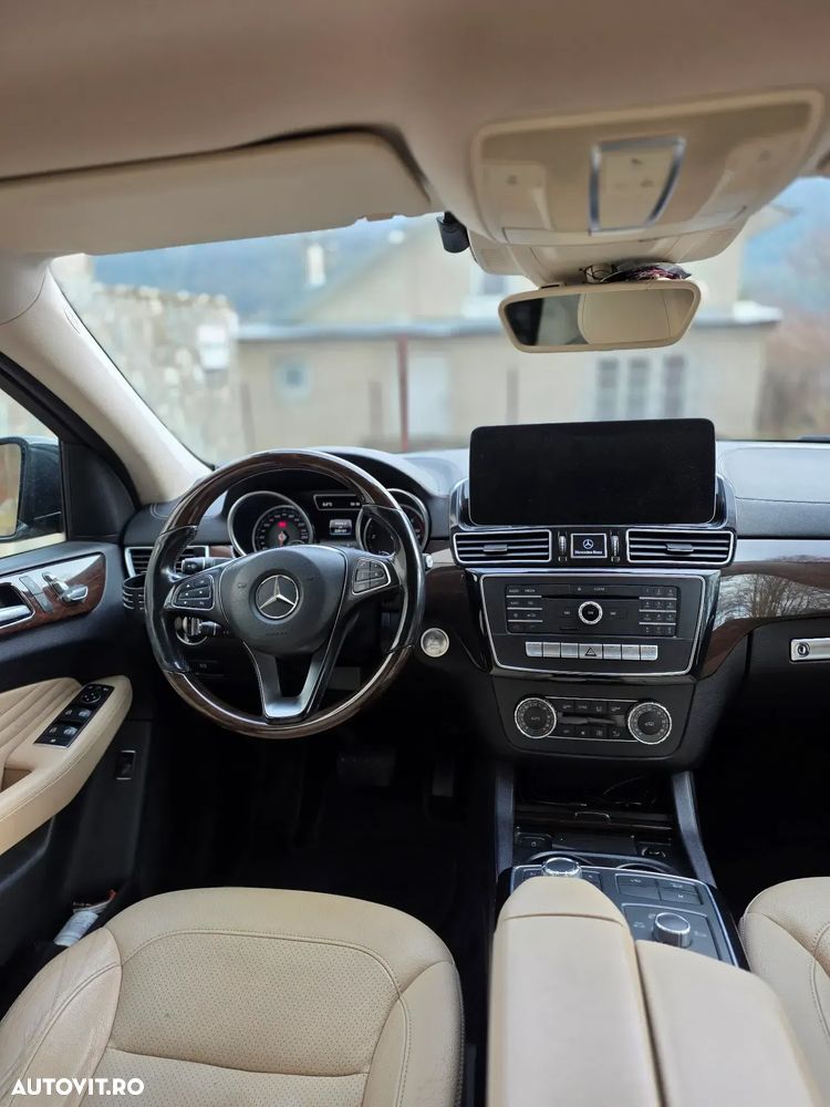 Mercedes-Benz GLE - 13