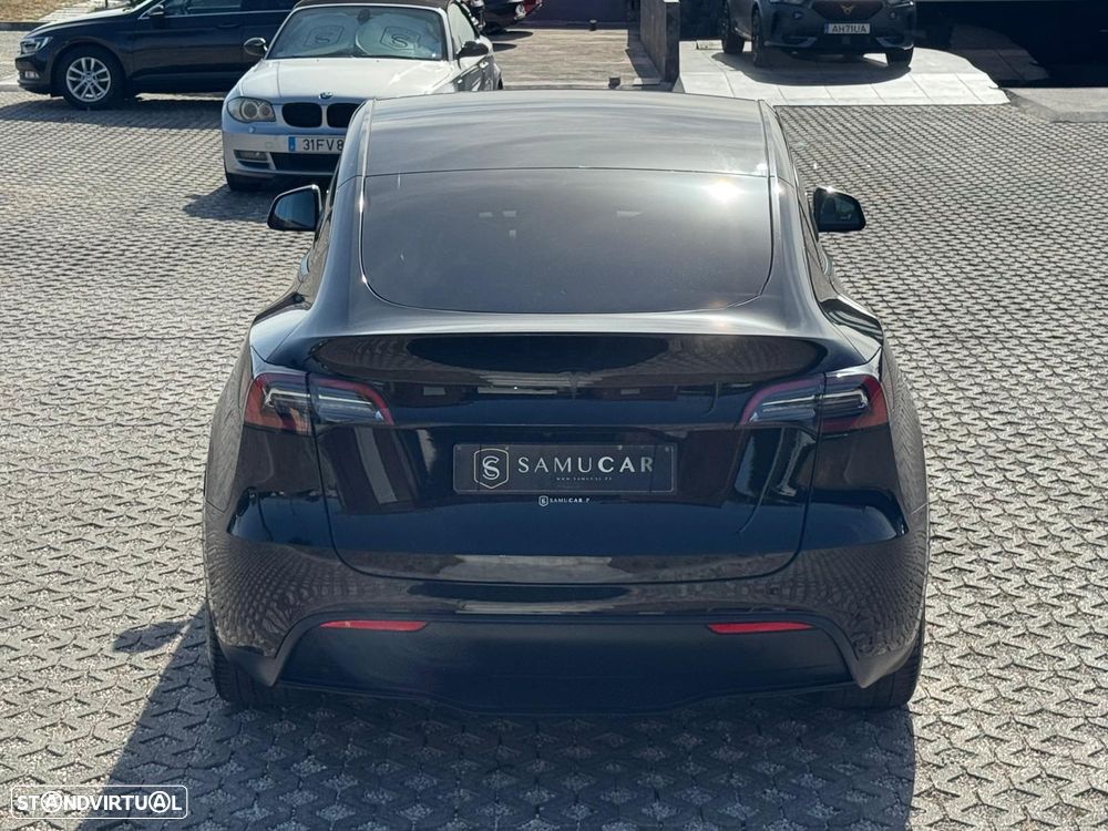 Tesla Model Y Performance Tração Integral - 12