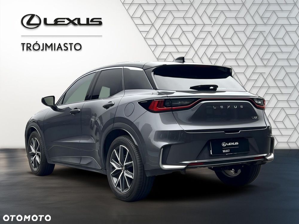 Lexus LBX 1.5 Hybrid Cool - 4