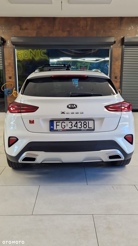 Kia XCeed 1.6 CRDi SCR L Business Line DCT - 3