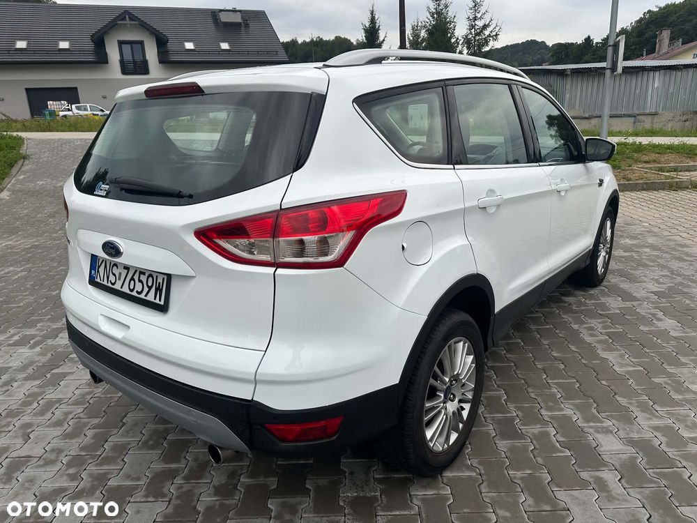 Ford Kuga 2.0 TDCi 4x4 Titanium - 5