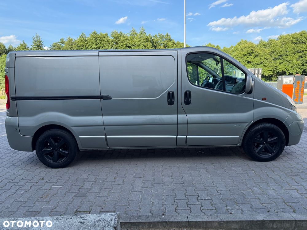 Renault Trafic - 9