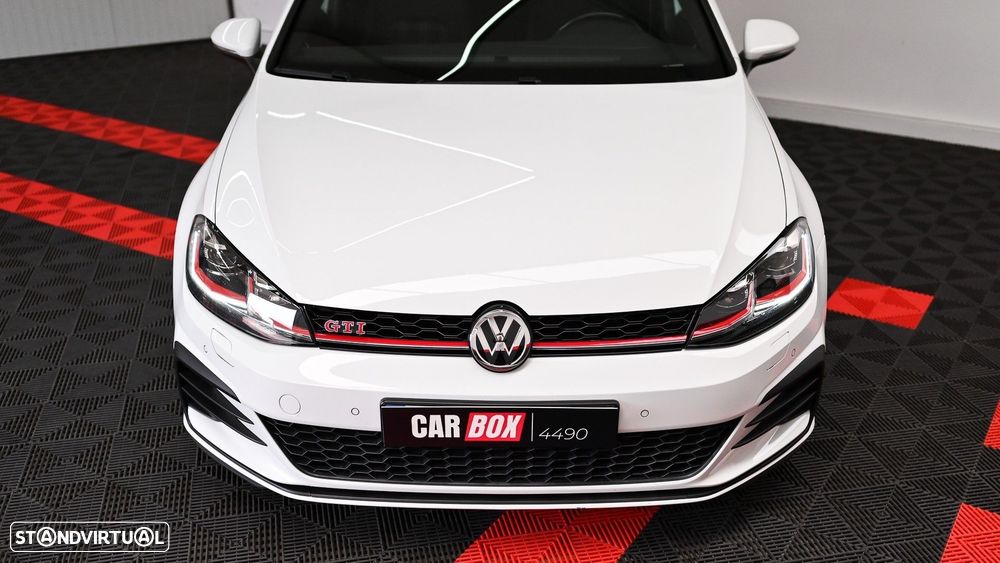 VW Golf 2.0 TSI GTI DSG Performance - 12