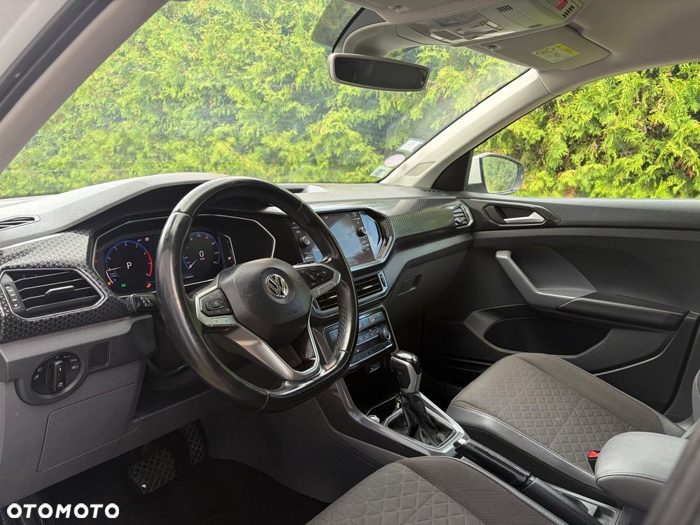 Volkswagen T-Cross - 23