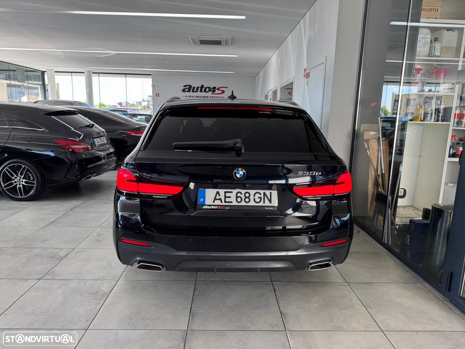BMW 530 e Pack Desportivo M - 7