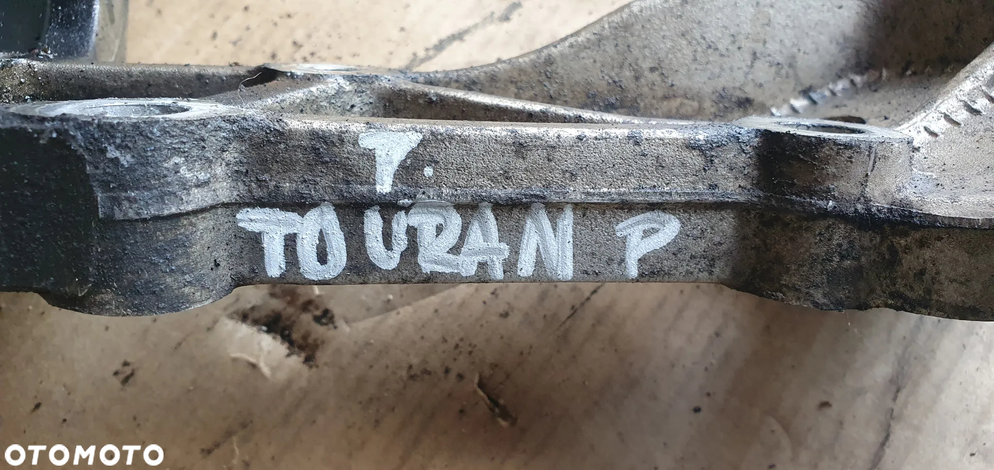 Mocowanie wspornik wahacza prawy przód przedni VW Touran 1K0199296E - 6