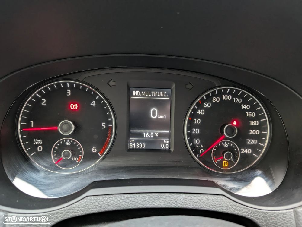 VW Sharan 2.0 TDI Confortline - 13
