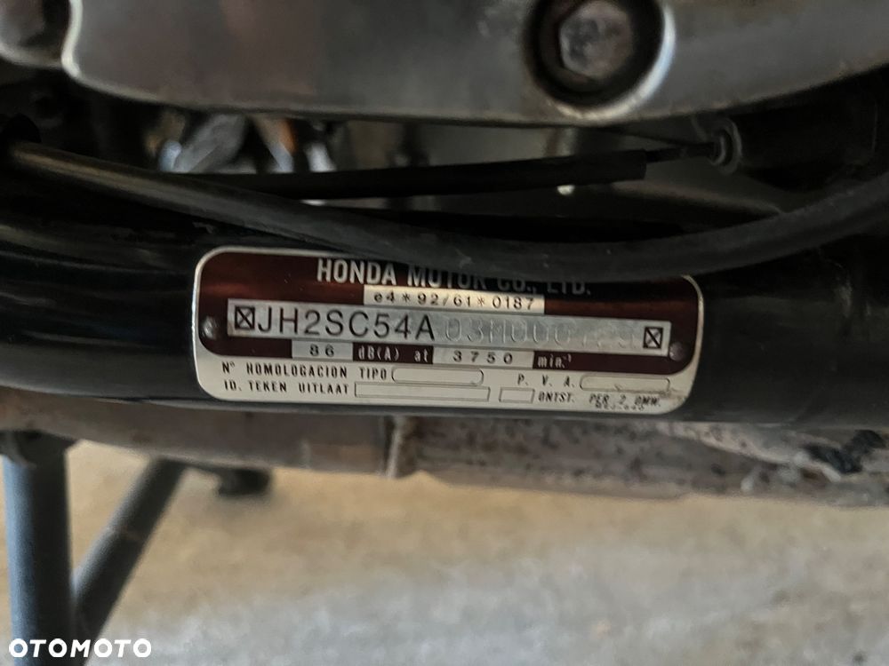 Honda CB - 9