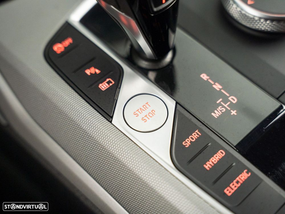 BMW 320 e Corporate Edition Auto - 25