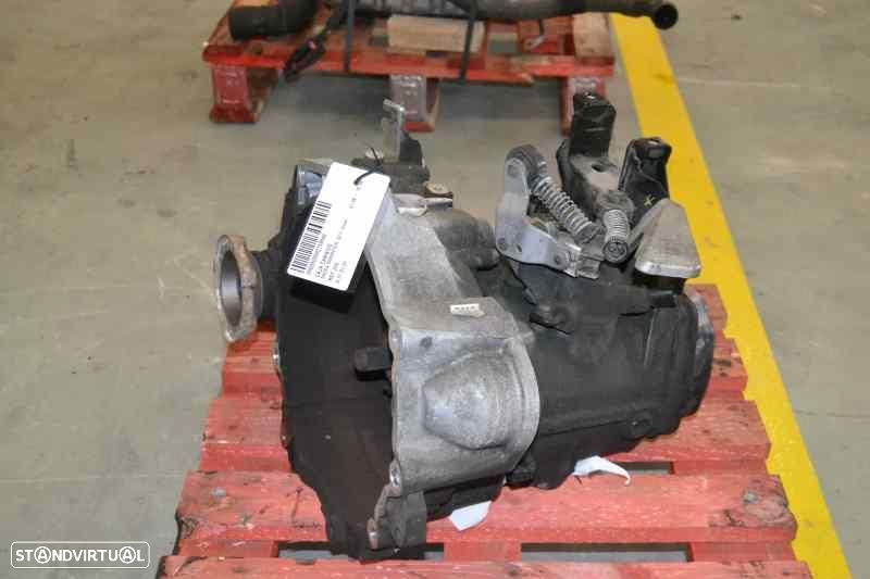 CAIXA DE VELOCIDADES SKODA ROOMSTER 5J7 REF. JDE - 1