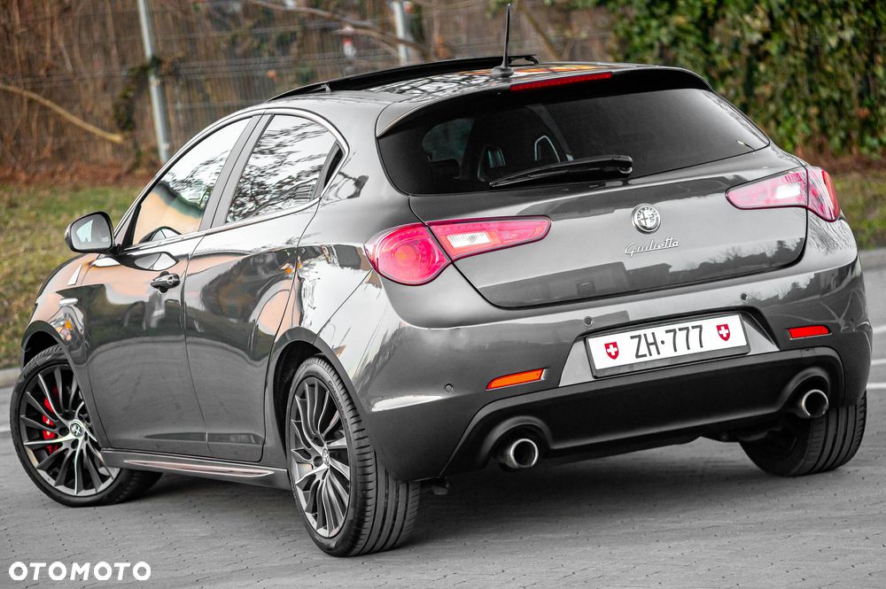 Alfa Romeo Giulietta 1.8 TBi 16V TCT Quadrifoglio Verde - 9