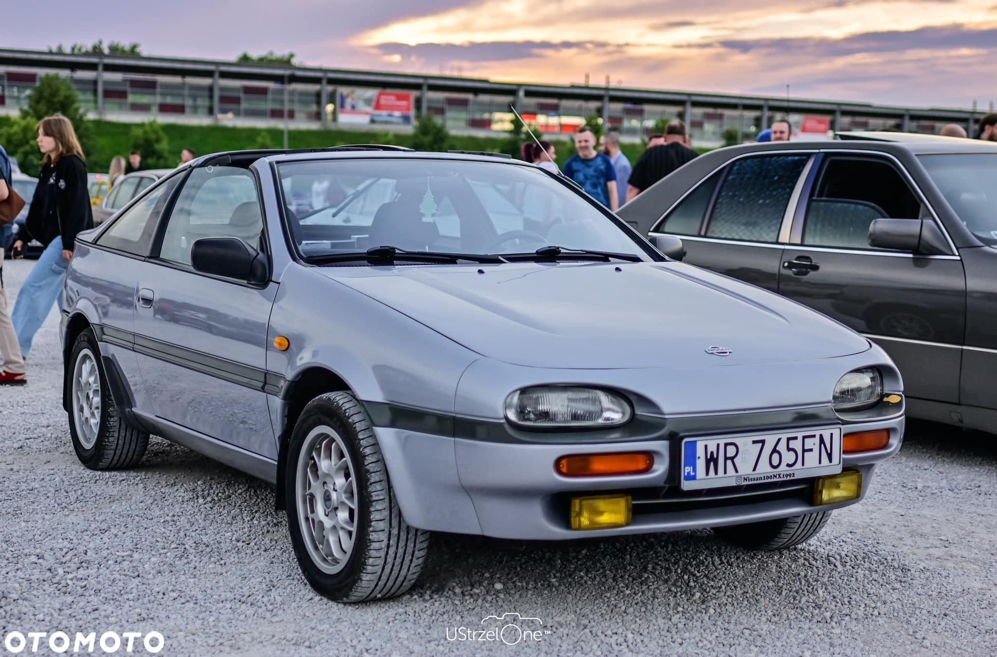 Nissan 100 NX - 1