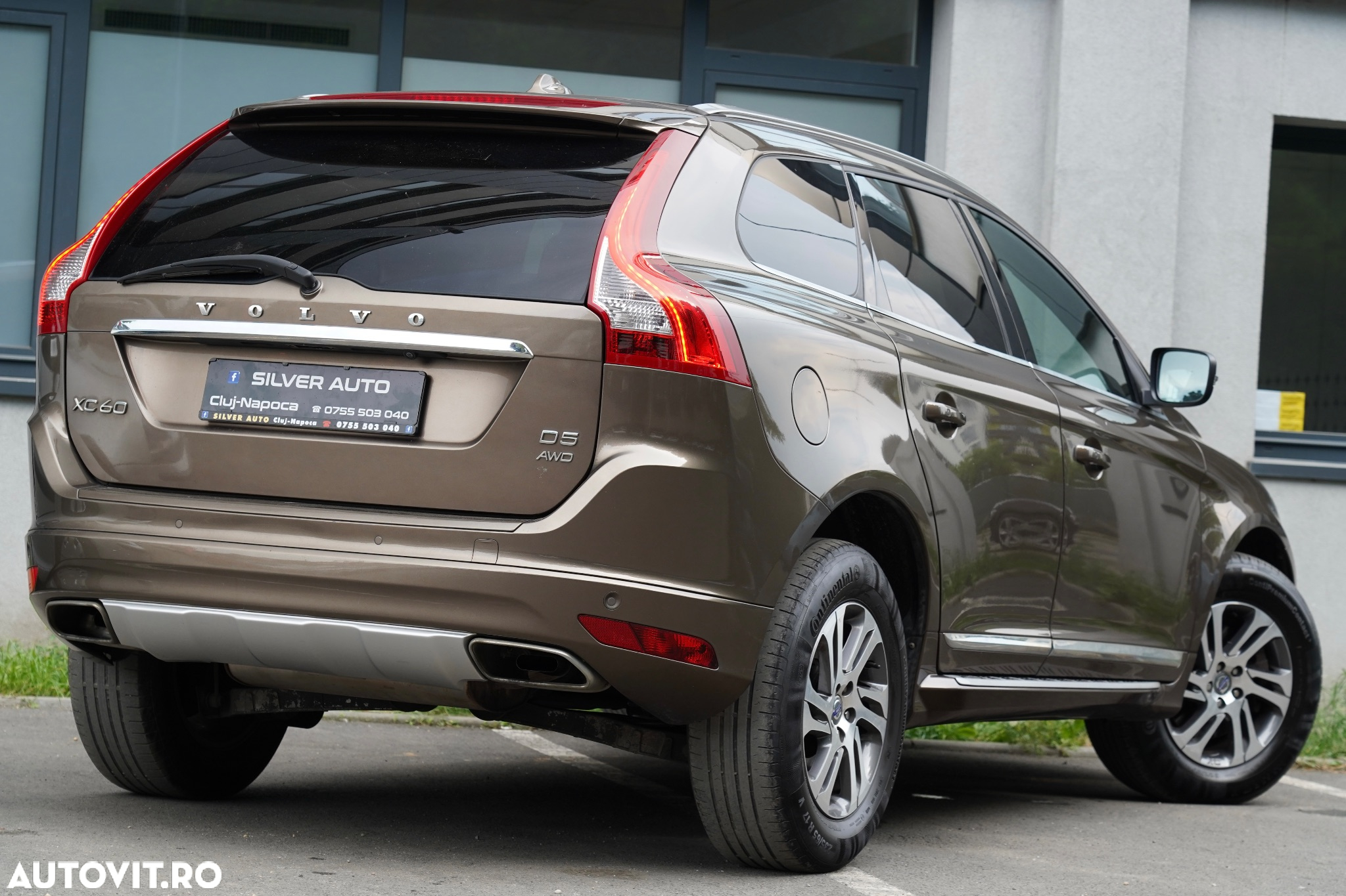 Volvo XC 60 D5 AWD Aut. Summum - 18