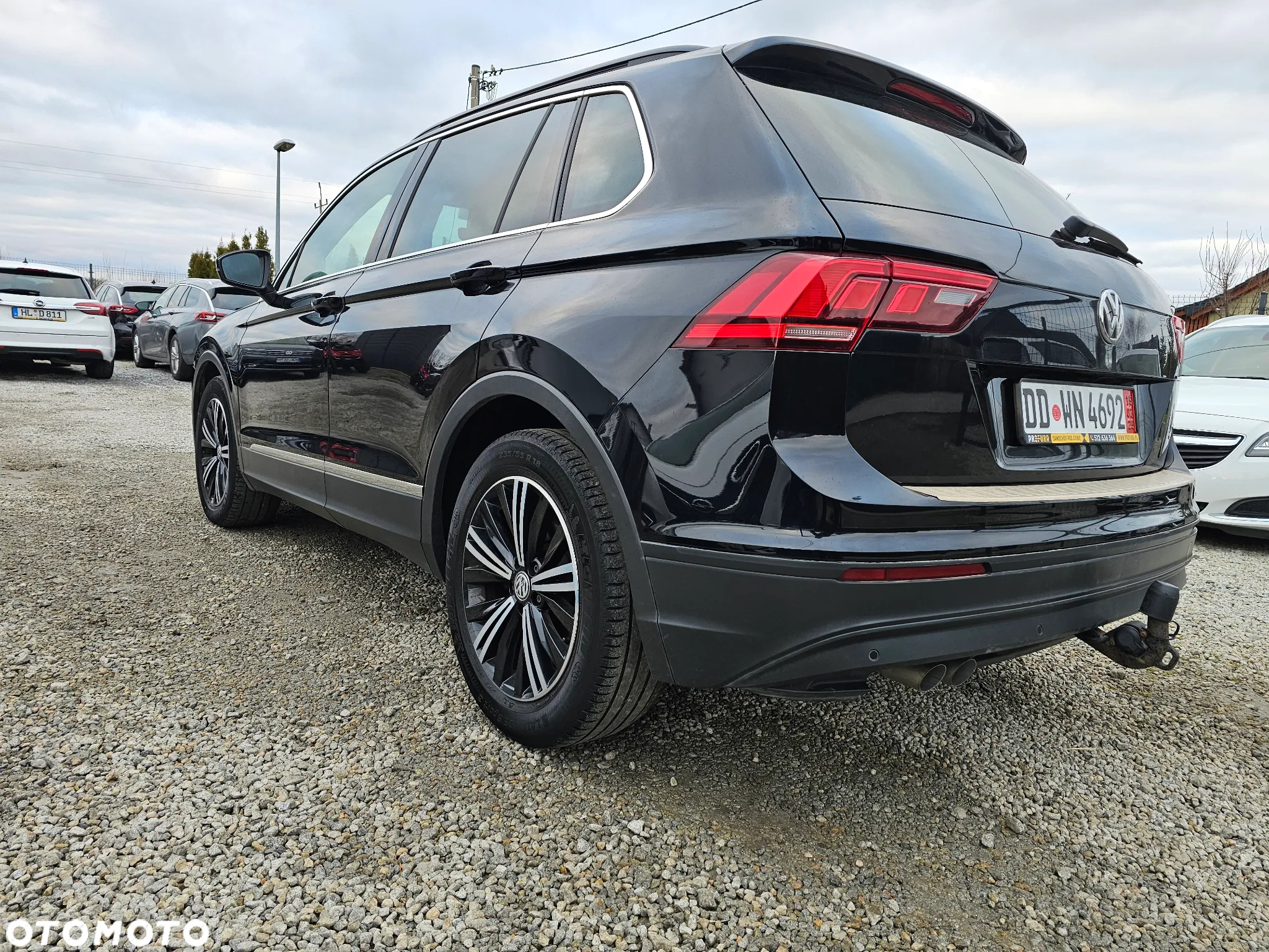Volkswagen Tiguan - 5