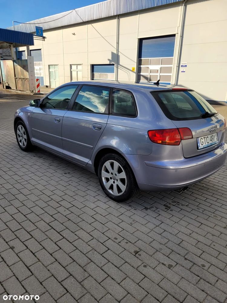 Audi A3 Sportback - 5